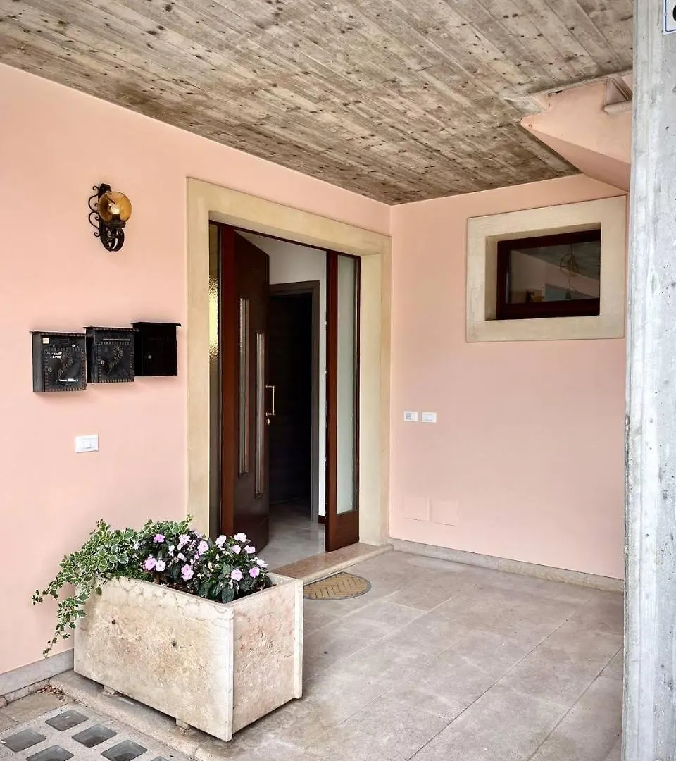 La Corte Apartment-Verona & Lake Bussolengo 0*,